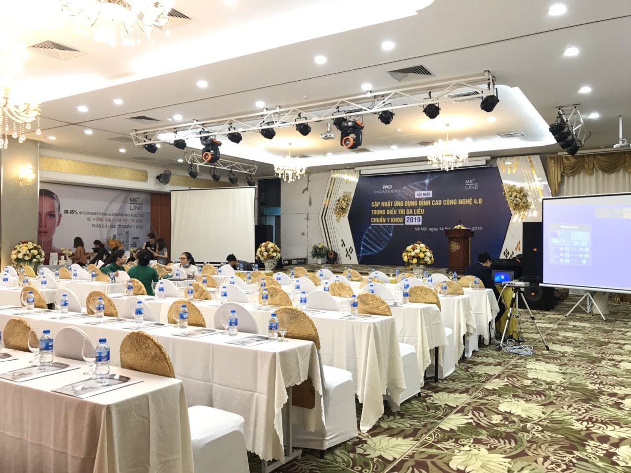 Hội Nghị - Hội Thảo